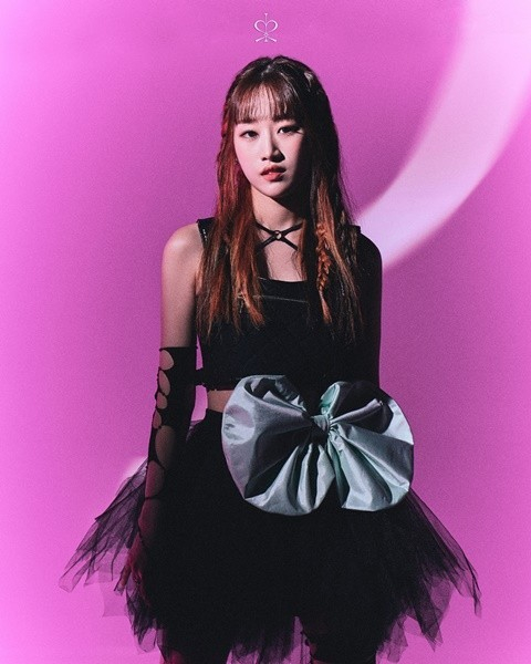 Yunseul, the third member of Irris to be introduced [TAEWON ENTERTAINMENT]