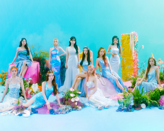 WJSN, or Cosmic Girls, for its EP ″Sequence″ [STARSHIP ENTERTAINMENT]