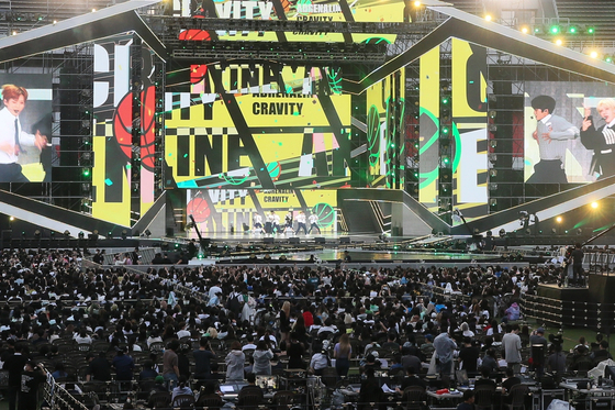 Boy band Cravity performs during the 28th Dream Concert. [KOREA ENTERTAINMENT PRODUCERS' ASSOCIATION]