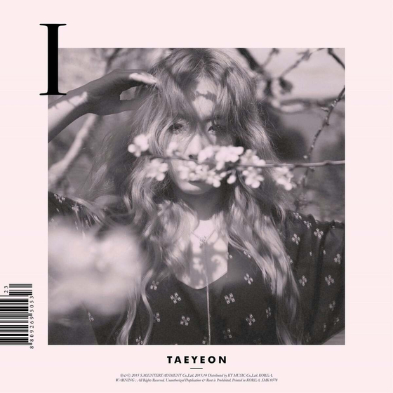 Taeyeon's first EP "I" (2015) [SM ENTERTAINMENT]