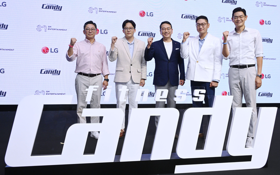 From left: Fitness Candy CEO Shim Woo-taek, SM Entertainment co-CEO Lee Sung-su, LG Electronics CEO Cho Joo-wan, SM Entertainment co-CEO Tak Young-jun, Fitness Candy Senior Executive Vice President Kim Bee-oh [LG ELECTRONICS]