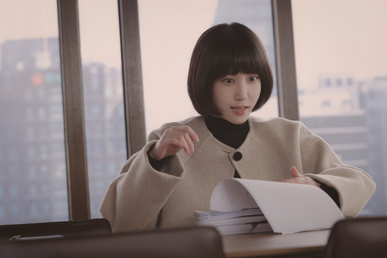 Actor Park Eun-bin portrays an astute autistic young attorney named Woo Young-woo who resolves her cases using unconventional methods in television series "Extraordinary Attorney Woo," currently airing on cable channel ENA. [ENA]