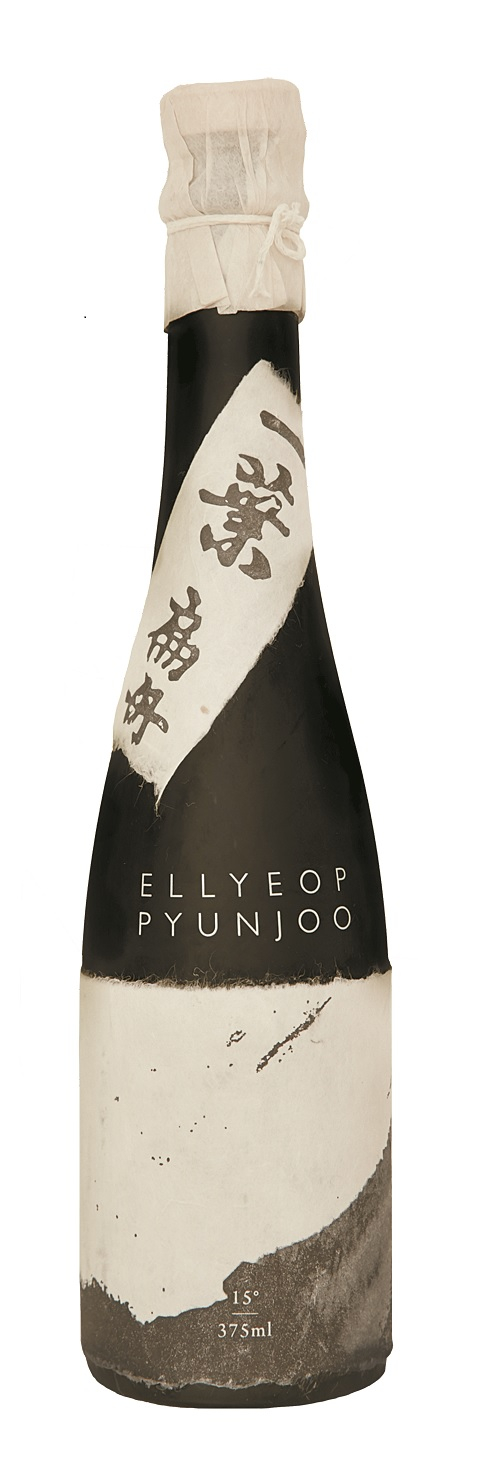 A bottle of Ellyeop Pyeonjoo [ELLYEOP PYEONJOO]