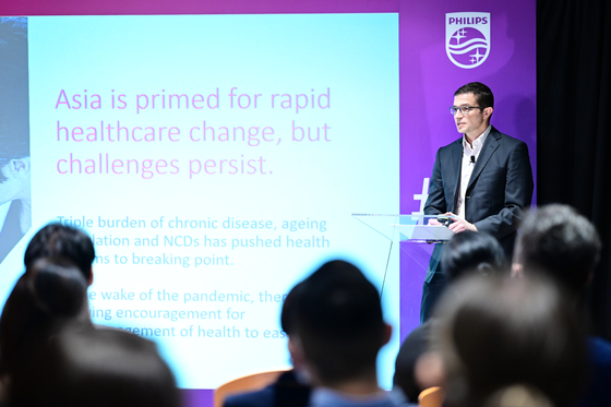Muir Keir, business leader at the personal health division of Philips Asean Pacific, speaks during a press conference Tuesday. [PHILIPS KOREA]
