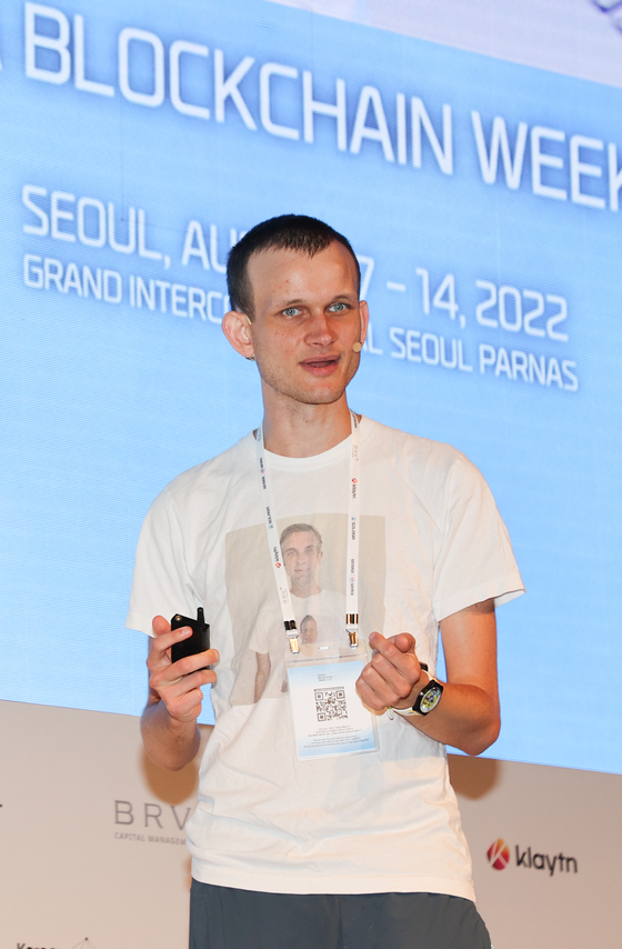 Vitalik Buterin, the co-founder of Ethereum, delivers a keynote speech at the blockchain event Korea Blockchain Week 2022 held at the Grand InterContinental Seoul Parnas on Monday. [YONHAP]