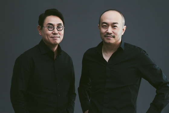 Former co-CEOs of Kakao, Joh Su-yong, right, and Yeo Min-soo. [KAKAO]