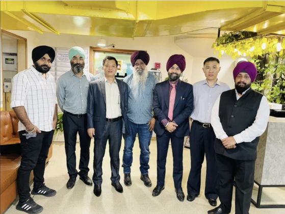 In this photo from the Indian Chamber of International Business (ICIB) website, two North Korean diplomats from the country's embassy in New Delhi visit the ICIB office. [INDIAN CHAMBER OF INTERNATIONAL BUSINESS]