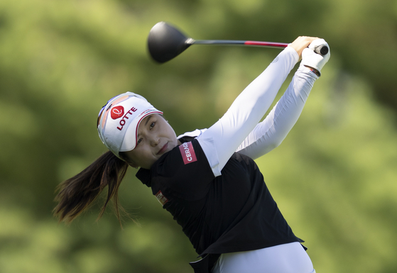 Choi Hye-jin watches her drive off the third tee during the third round of the Canadian Pacific Women's Open in Ottawa, Canada on Sunday. [AP/YONHAP]