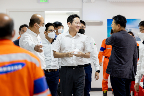 Samsung Electronics Vice Chairman Lee Jae-yong tours the site of the Dos Bocas refinery project in Tabasco, Mexico, on Sept. 10. [SAMSUNG ELECTRONICS]
