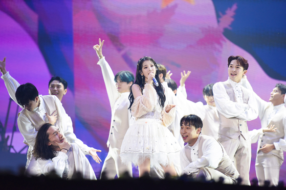 Iu Holds Concert The Golden Hour For First Time In Three Years Over