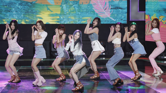 Girl group fromis_9 performs for ″The Show″ on SBS MTV on July 12. The girl group will hold a three-day concert next week. [NEWS1] 