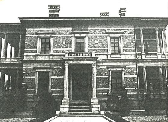 The former Belgian consulate office, constructed in 1905, is being used today as the Nam-Seoul Art Museum, also known as the Nam-SeMA, in Gwanak District, southern Seoul. It has been designated as a historical site by the Korean government. [EMBASSY OF BELGIUM IN KOREA]