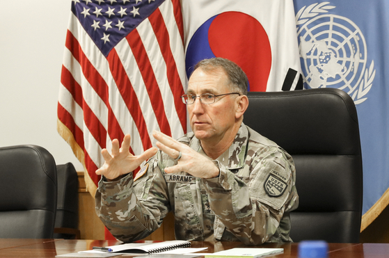 Retired Gen. Robert Abrams, former commander of the United States Forces Korea (USFK), at a press conference at the USFK headquarters in Pyeongtaek, Gyeonggi in November 2020. [YONHAP]
