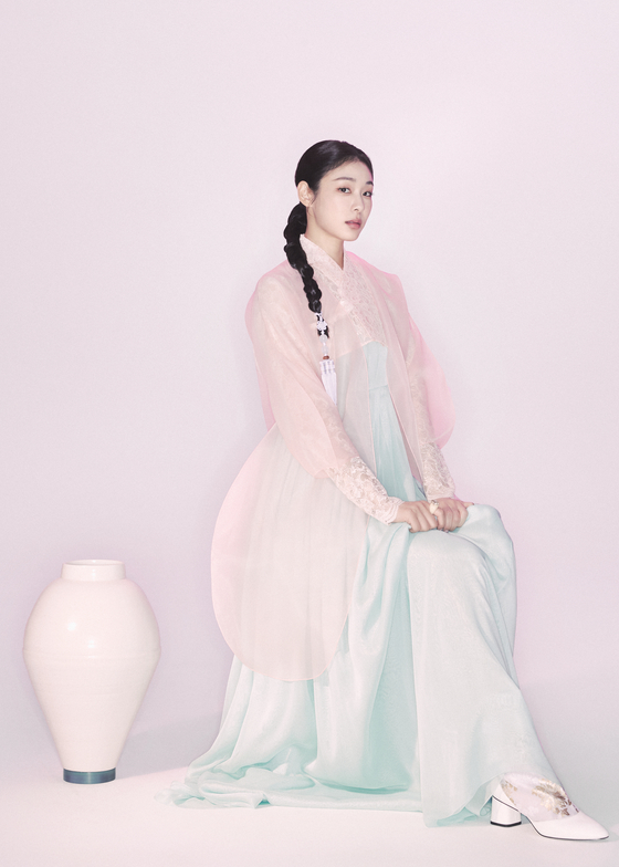 Retired Olympic gold medalist figure skater Kim Yuna during a photo shoot for a hanbok fashion show in London [MINISTRY OF CULTURE SPORTS AND TOURISM]