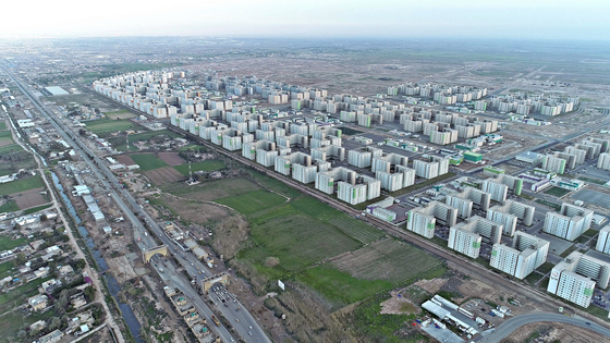A view of the New Bismayah City in 2019, when it was still under construction. [HANWHA ENGINEERING & CONSTRUCTION]