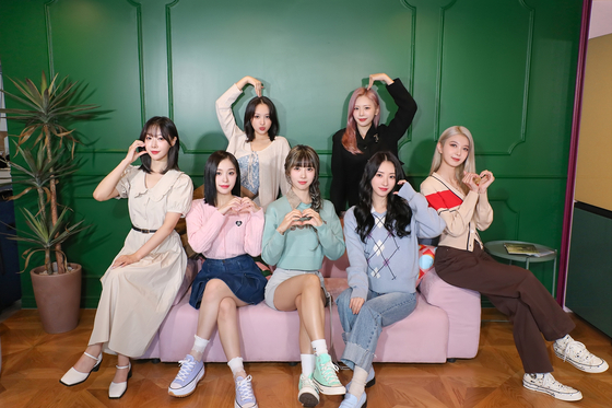 Dreamcatcher poses during a press interview on Oct. 5. [DREAMCATCHER COMPANY]