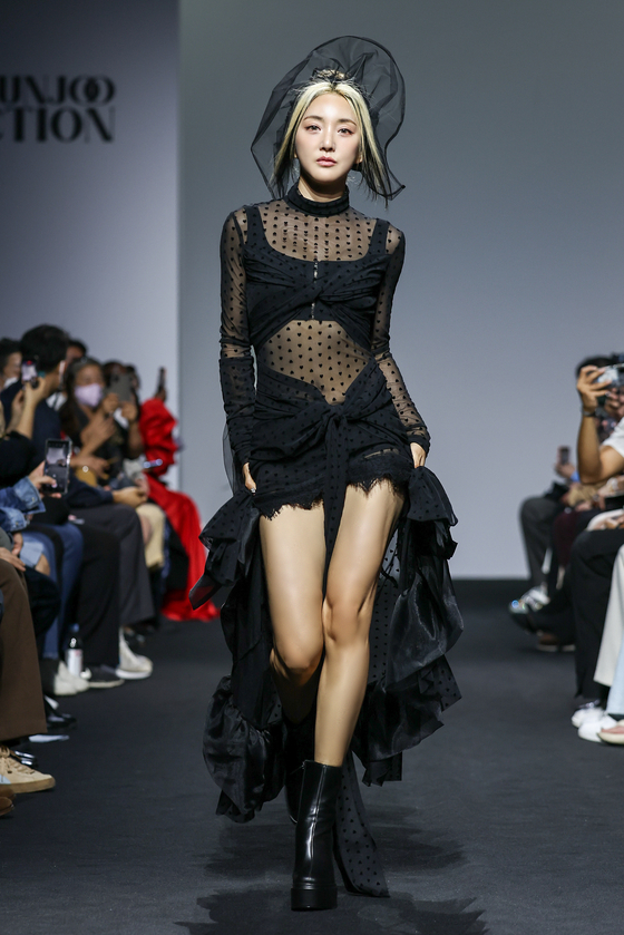 The bolder the better at Seoul Fashion Week 2023 S/S shows