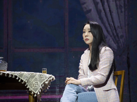 Singer and actor Yoo Yeon-jeong performs as Seo Dan in the ongoing musical ″Crash Landing On You″ at COEX Shinhan Card Artium in Songpa District, southern Seoul. [ATOZ ENTERTAINMENT, T2N MEDIA]