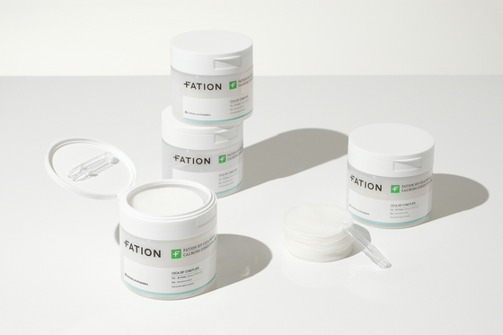 Fation Hy-Cica Biome Calming Condition Pads are a timely solution for soothing and recovering the pH balance of irritated skin. [DONG-A ST]