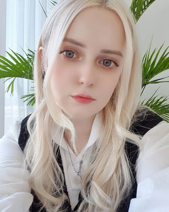 Kristina Garder, 26, was one of the four Russian victims who died in the Halloween crowd crush in Itaewon, central Seoul, that took the lives of more than 150 people last Saturday. [MOSKOVSKIJ KOMSOMOLETS]