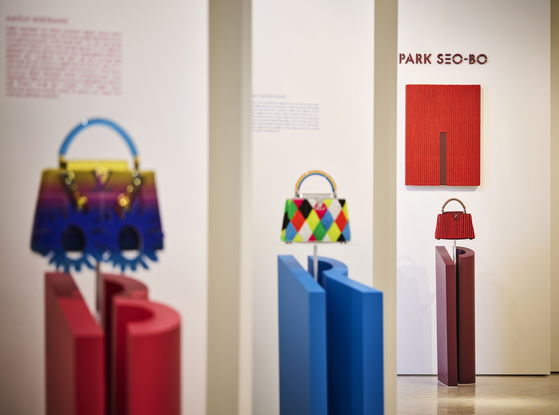 Louis Vuitton will exhibit ArtyCapucines handbags, including those inspired by Korean artist Park Seo-bo on the right, at the Louis Vuitton Maison Seoul in Cheongdam-dong, in southern Seoul’s Gangnam District, from Nov. 8 to Nov. 24. [LOUIS VUITTON] 