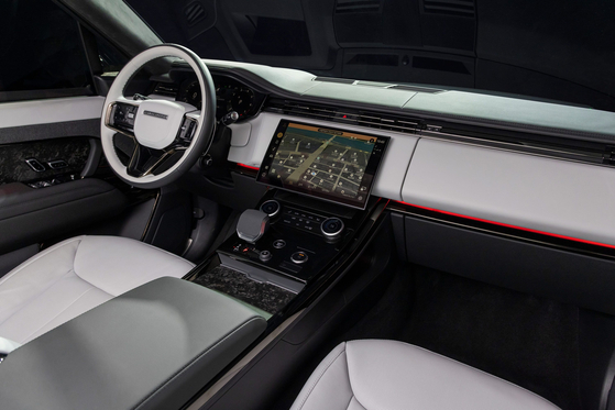 Interior of the Range Rover Sport SUV [JAGUAR LAND ROVER KOREA]