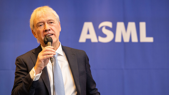 ASML CEO Peter Wennink speaks during a press conference held at Coex in southern Seoul on Tuesday, ahead of the groundbreaking ceremony of ASML's chip complex in Hwaseong, Gyeonggi, slated for Wednesday. [ASML KOREA]
