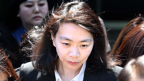 Former Korean Air Vice President Cho Hyun-ah walks out of the Seoul Central District Court in Seocho District, southern Seoul, on May 2. 2019. [YONHAP]