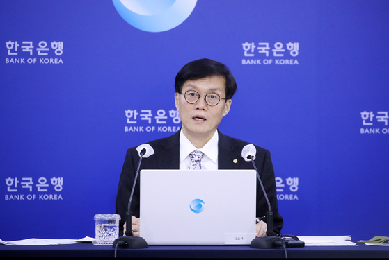 Bank of Korea Gov. Rhee Chang-yong speaks at a press conference held in central Seoul on Thursday following the Monetary Policy Board meeting held earlier on the same day. [BANK OF KOREA]