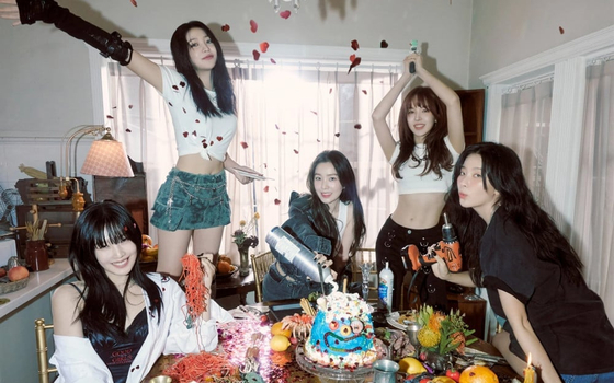 Red Velvet lidera as paradas mundiais do iTunes com um novo EP