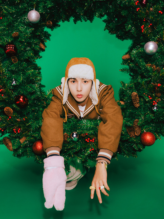 NCT Dream member Renjun poses in a teaser image for the boy band's winter special mini album ″Candy.″ [SM ENTERTAINMENT]