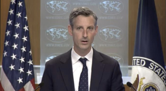 Department of State Press Secretary Ned Price answers questions during a daily press briefing at the department in Washington on Dec. 7. [YONHAP]