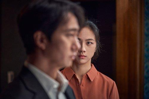 A scene from Park Chan-wook’s “Decision to Leave” [CJ ENM]
