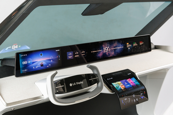 Digitalized cockpit featuring LG Display's plastic organic light-emitting diode display [LG DISPLAY]