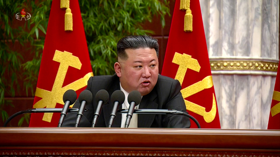 North Korean leader Kim Jong-un addresses members of the regime's ruling Workers' Party on Tuesday in footage broadcast by Pyongyang's state-controlled Korean Central Television on Wednesday. [YONHAP]