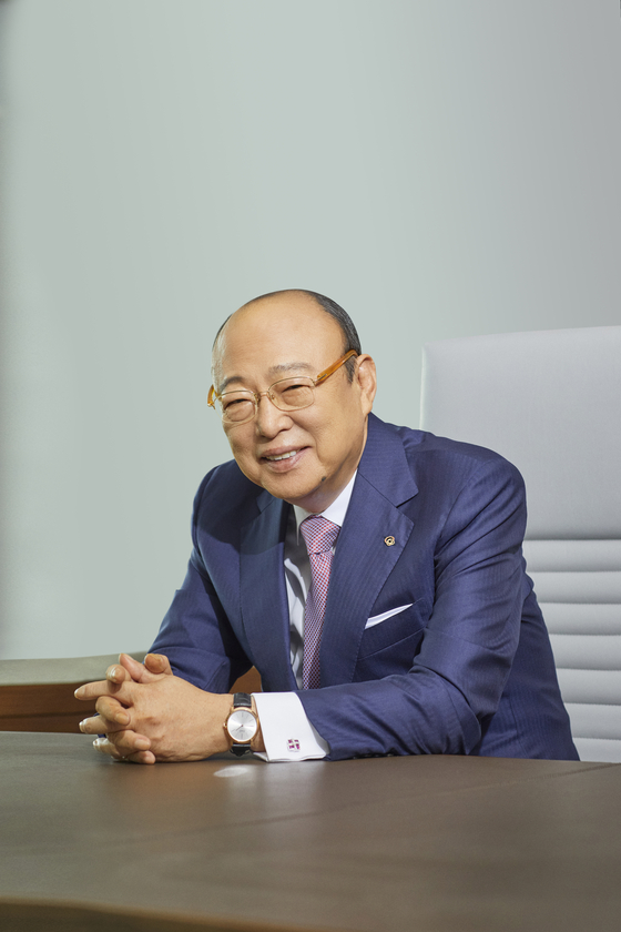      Hanwha Group Chairman Kim Seoung-youn