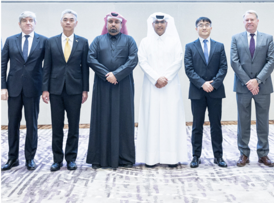 Executives from QatarEnergy, Chevron Phillips Chemical, Samsung Engineering and CTCI attended a signing ceremony Sunday for an ethylene plant construction deal, at the QatarEnergy headquarters in Doha, Qatar. [SAMSUNG ENGINEERING]