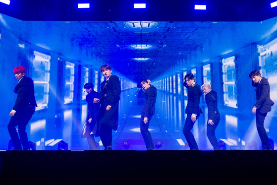 SF9 performs its new lead track "Puzzle" during a showcase on Jan. 9, 2023 for its 12th EP "The Piece Of9" at the Yes24 Live Hall in Gwangjin District, eastern Seoul. [FNC ENTERTAINMENT]