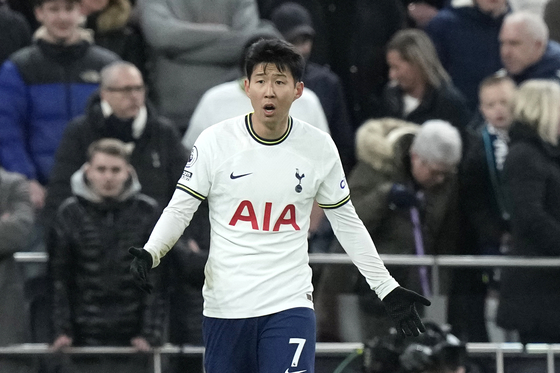 Tottenham's Son Heung-min reacts during a Premier League match against Arsenal at Tottenham Hotspur Stadium in London on Sunday.  [AP/YONHAP]