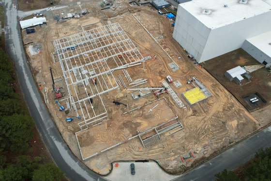 Absolics' glass substrate facility under construction in Covington, Georgia [SKC]