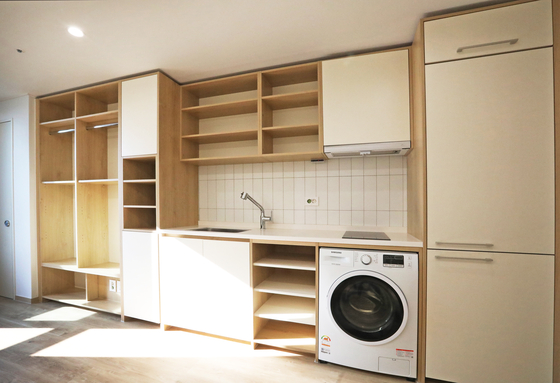 Home appliances available for residents at Episode Suyu 838's single room [PARK SANG-MOON]