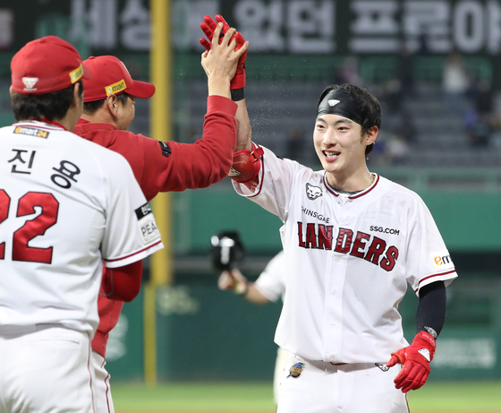Choi Ji-man dropped from Korean roster for World Baseball Classic