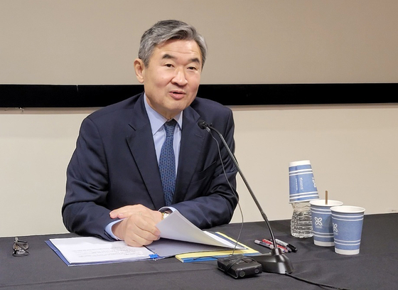 Korean Ambassador to U.S. Cho Tae-yong at a press conference held in Washington on Monday. [NEWS1]