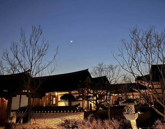 A nighttime view of the hanok at Namwonyechon by Kensington in Namwon, North Jeolla [NAMWONYECHON]