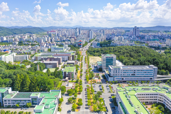 An aerial view of the Daedoek Campus [CHUNGNAM NATIONAL UNIVERSITY]