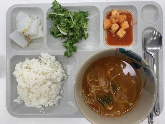 A photo of a 1,000 won meal provided at Seoul National University campus [LEE DA-EUN]