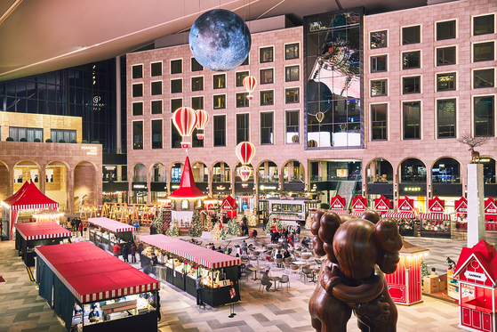 Paradise City's Christmas Market is back for the first time in three years. Thirty different stores will be lined up at the hotel's Plaza along with a variety of different events. [PARADISE CITY]