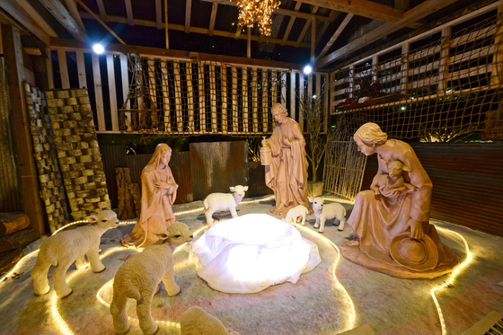 A nativity scene, annually arranged near the Albatross Tower in time for Christmas [SOGANG UNIVERSITY]