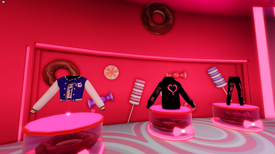 Image of the merchandise store inside Twice Square, on the metaverse platform Roblox [ROBLOX]