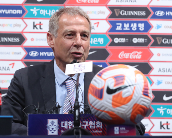 Jurgen Klinsmann speaks to reporters during a press conference held at the Paju National Football Center in Paju, Gyeonggi on Thursday. [NEWS1]
